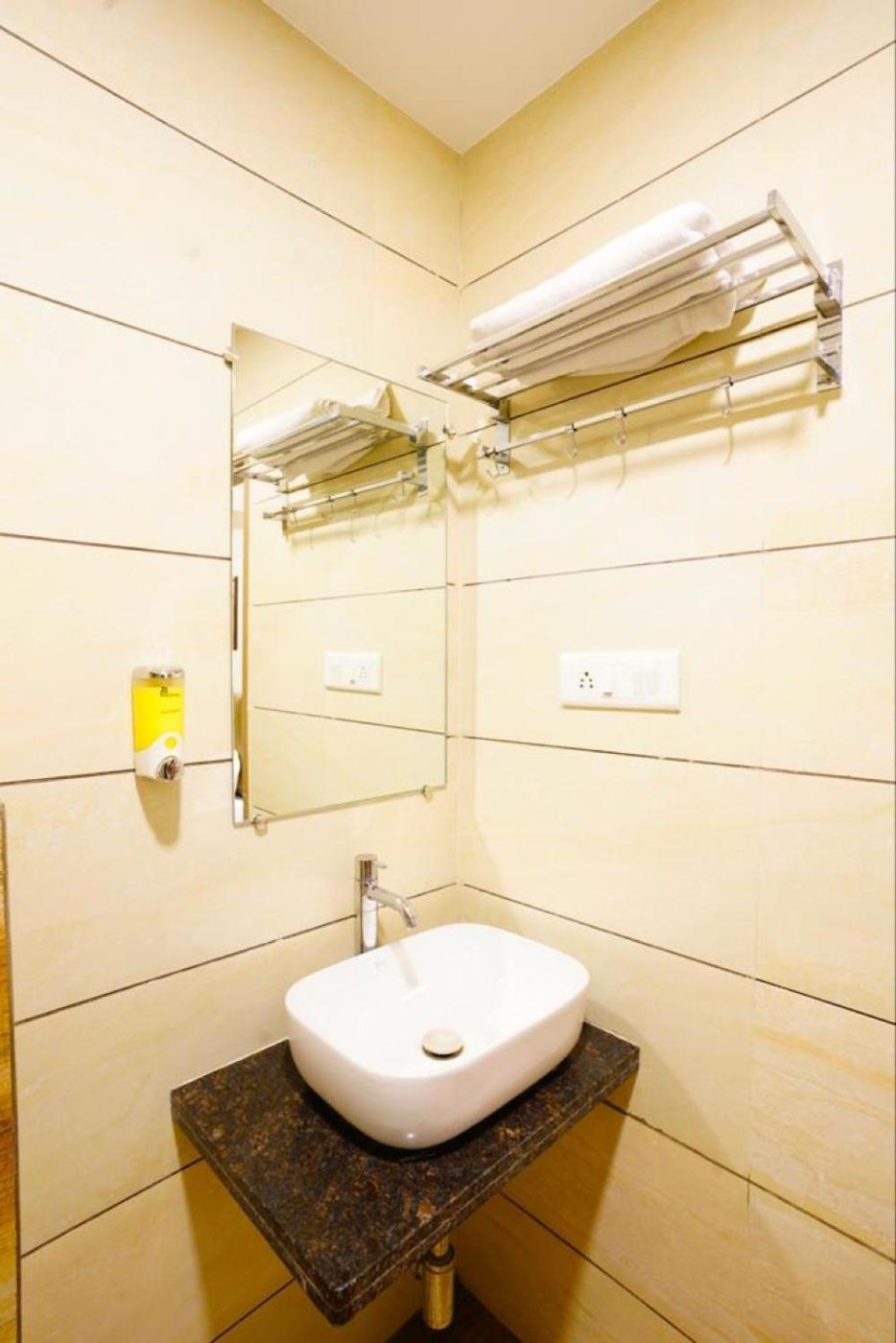 Hotel Diamora Residency Thane Exterior foto